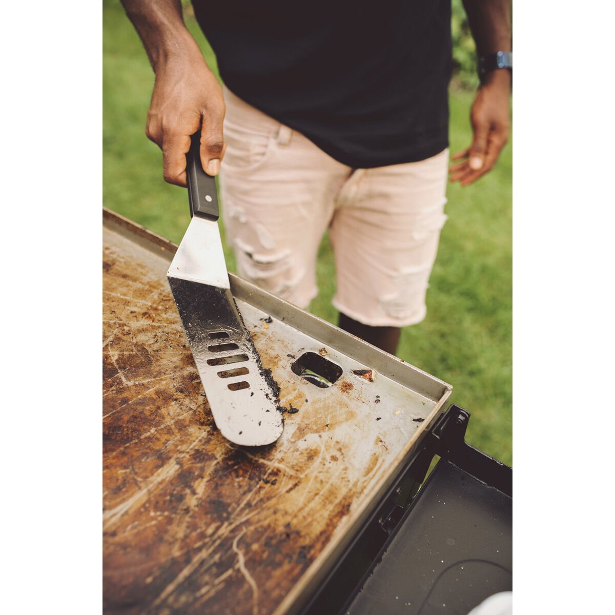 Razor 3-Burner Portable Griddle with Lid