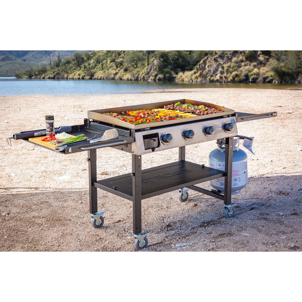 Pitboss Four Burner Deluxe Griddle