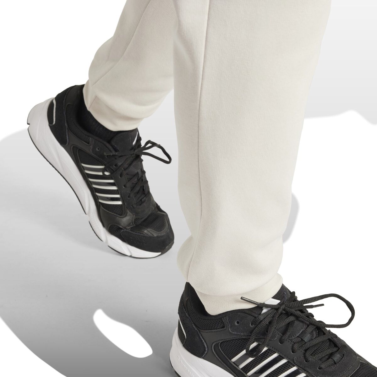 adidas Men's Feel Cozy Jogger
