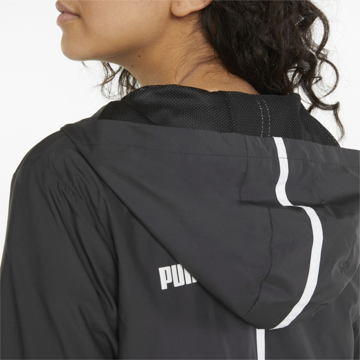 Puma Women's ESS Solid Windbreaker