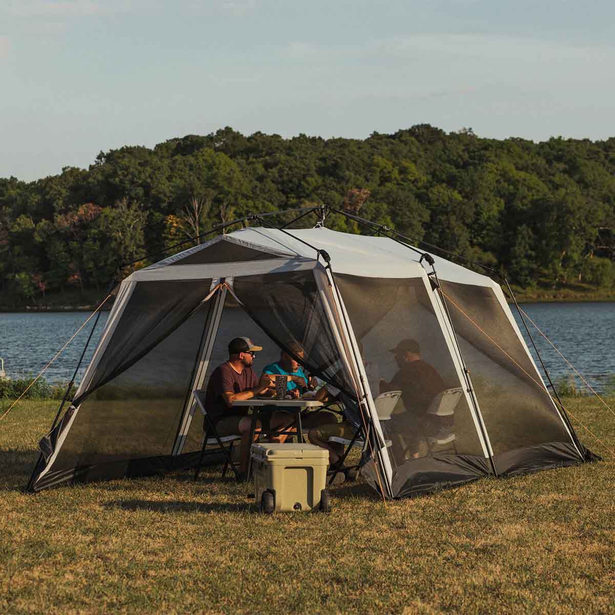 Bushnell Bushnell 14x10 Screen House
