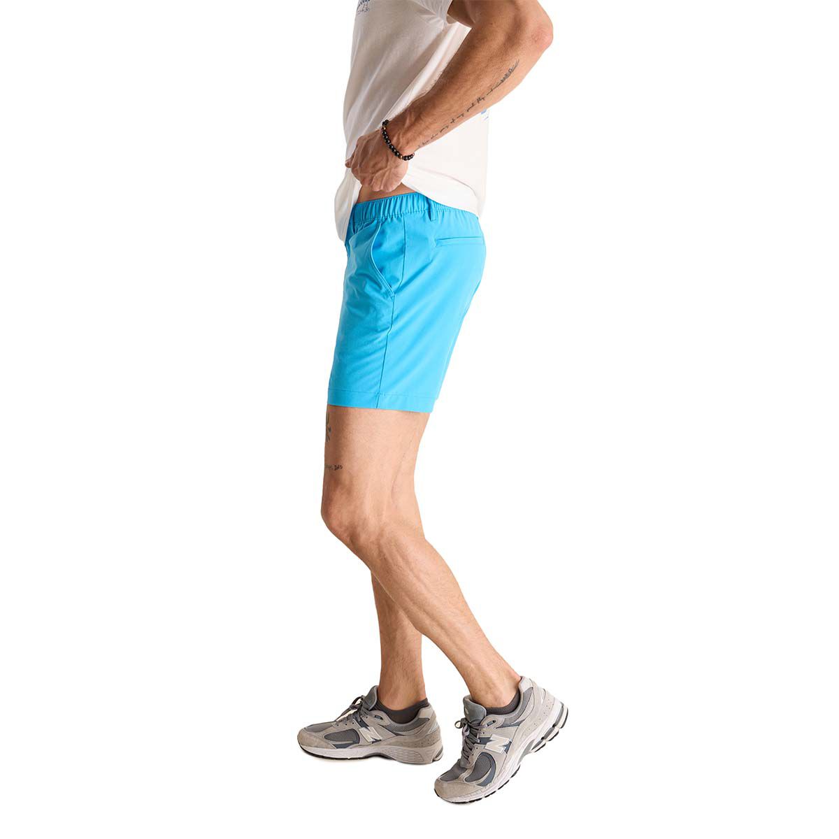 Chubbies Men's Blue Barracudas 6" Everywear Performance Short