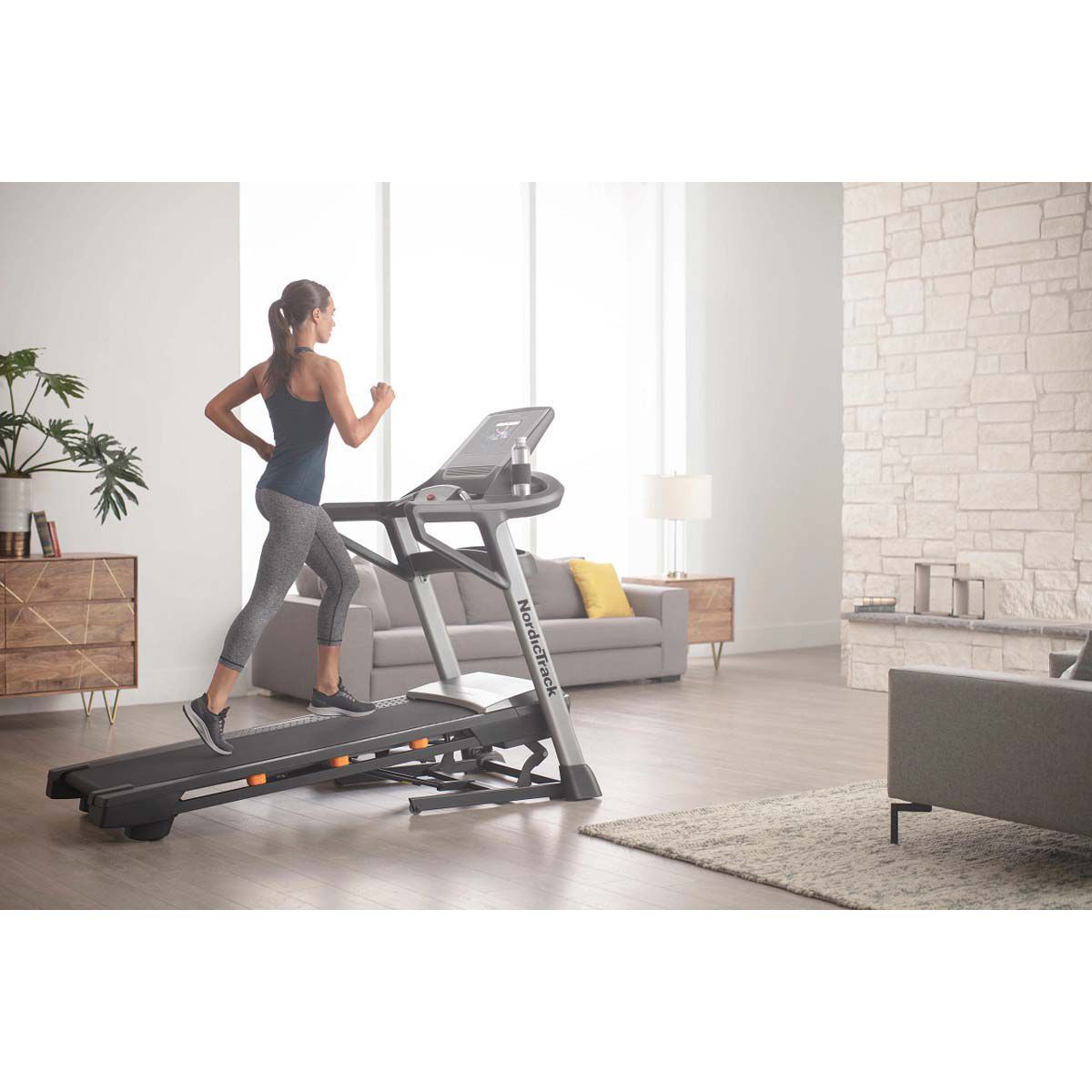 NordicTrack T8.5s Treadmill with 10" HD Tilt Touchscreen