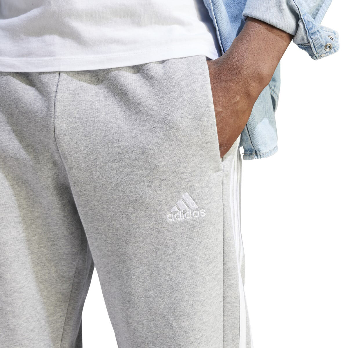 adidas Men's 3 Stripe Logo Pant