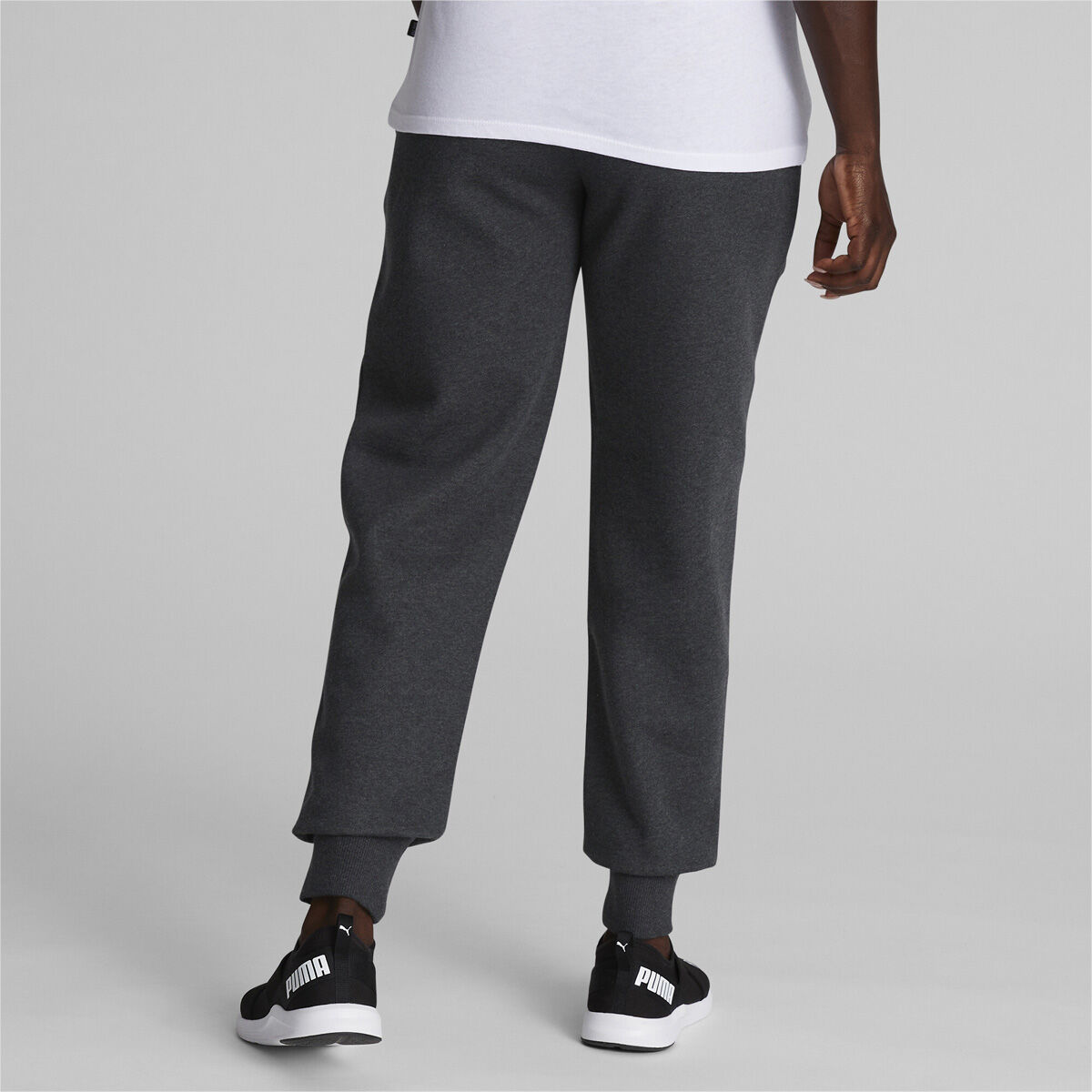 Puma Women's Ess Sweatpants Fl Cl Us