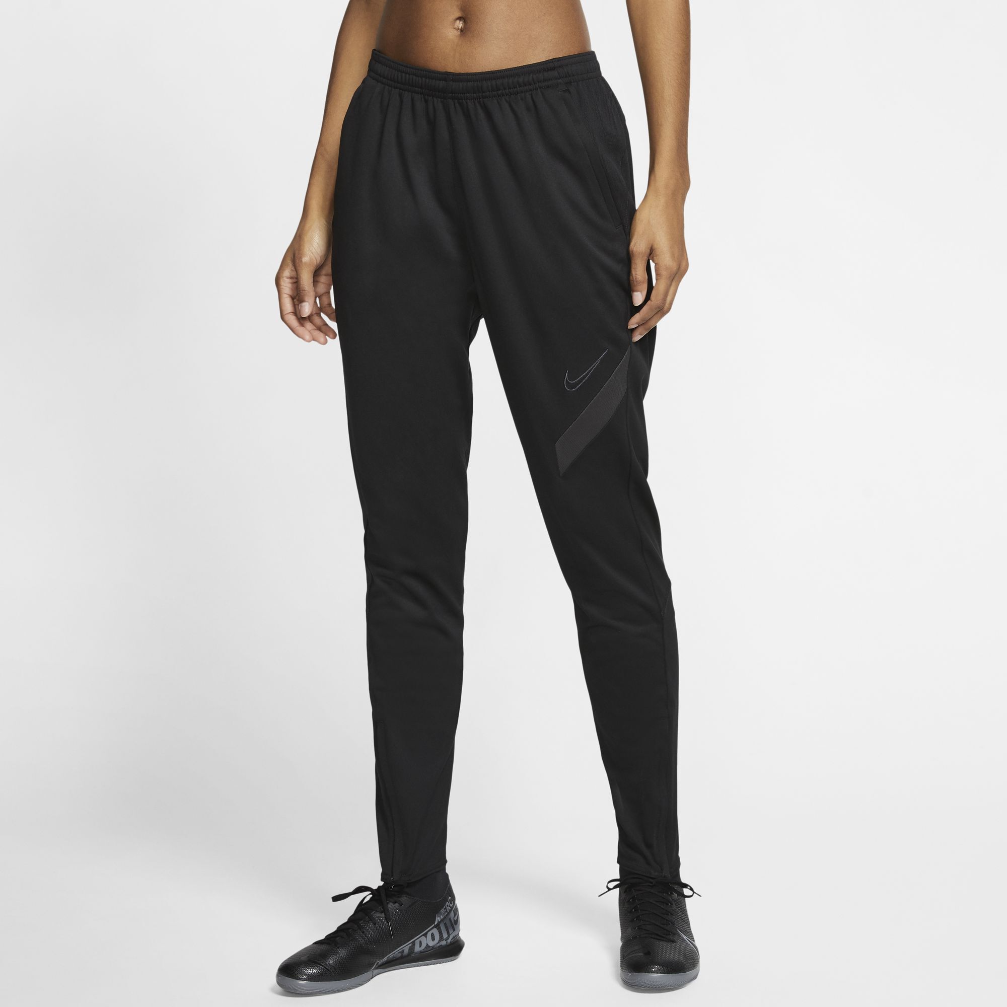Nike Women's Dri-FIT Academy Pro Soccer Pant