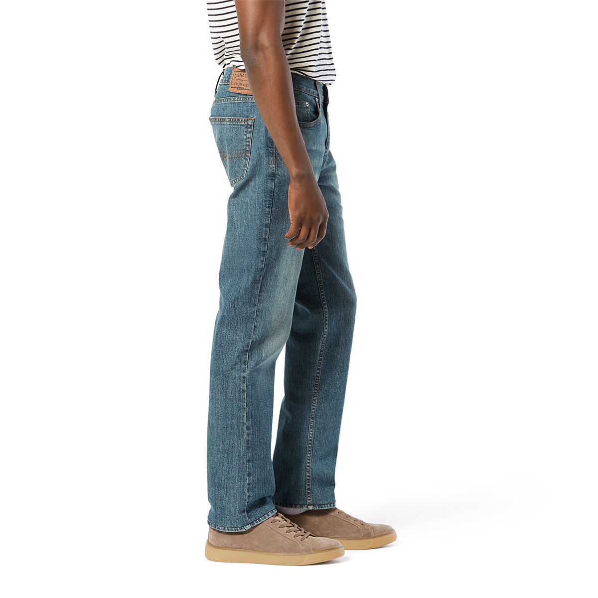 Signature by Levi Strauss & Co. Gold Label Men's LSS Straight Jeans