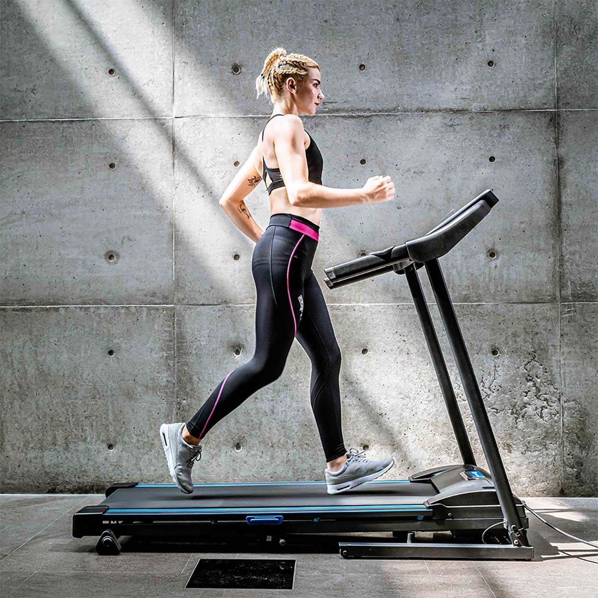 Xterra TR200 Treadmill
