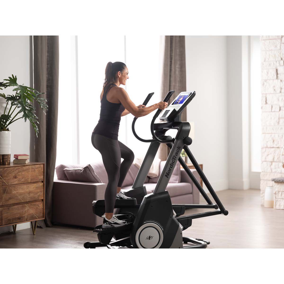 NordicTrack FreeStride FS10i Elliptical