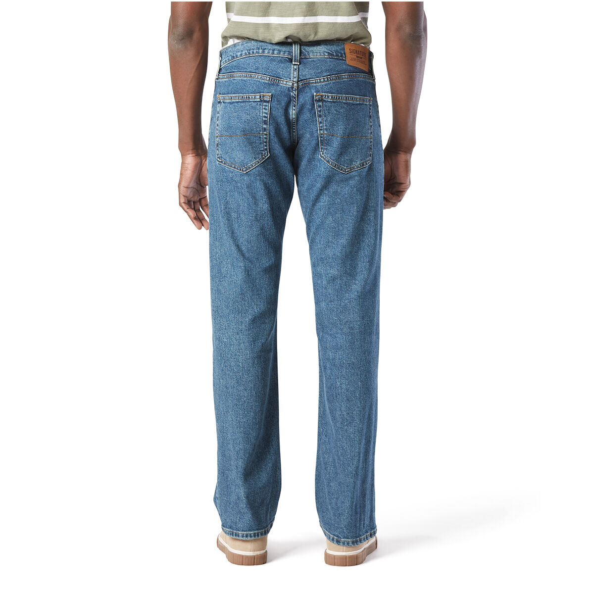 Signature by Levi Strauss & Co. Gold Label Men's Relaxed Fit Jeans