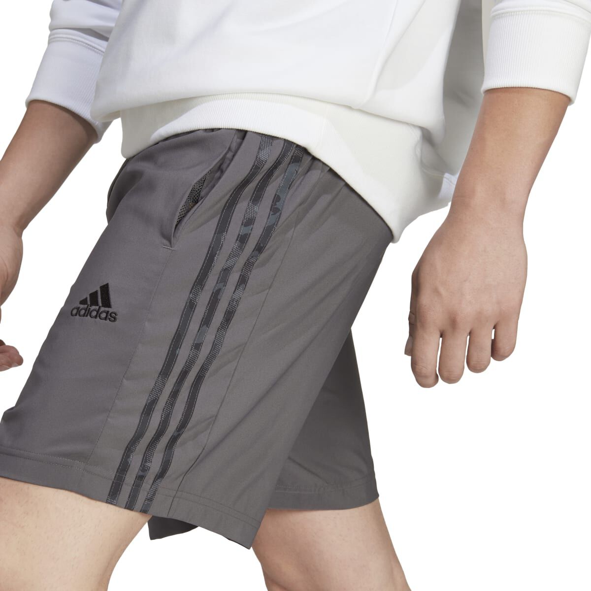 adidas Men's Aeroready Essentials Chelsea 3-Stripes Shorts