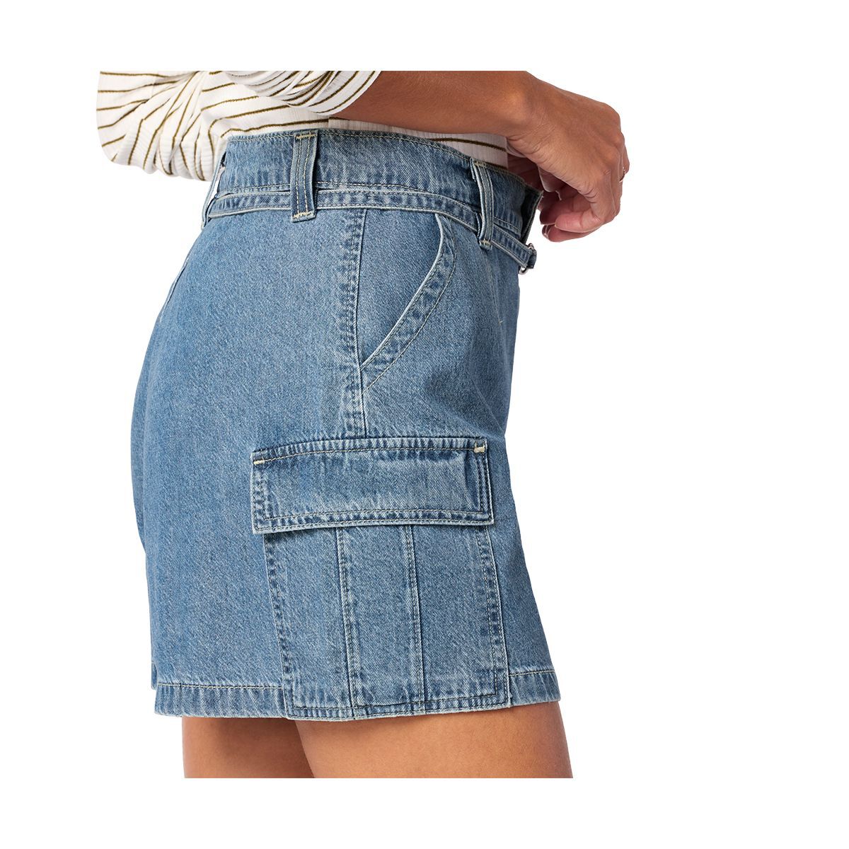 Signature by Levi Strauss & Co. Gold Label Women's Belted Cargo Denim Shorts