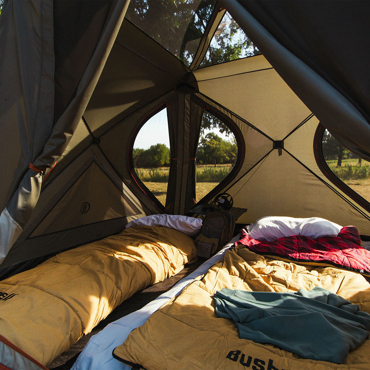 Bushnell Bushnell 4P Pop-Up Hub Tent