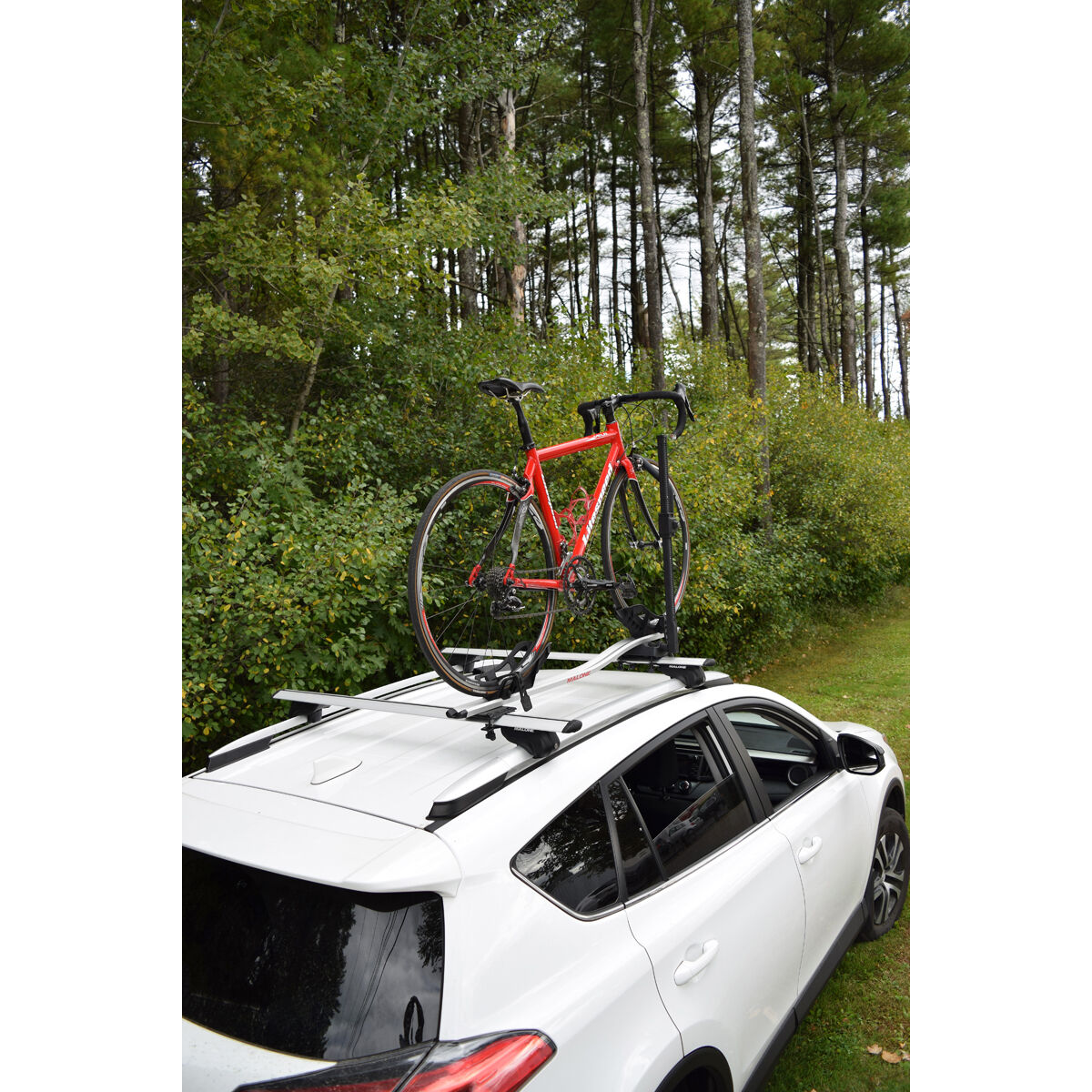 Malone Pilot TC ST - Top of Car Tray Style Bike Carrier